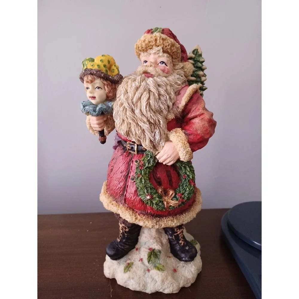 Vtg Musical St. Nicholas Santa wind up figurine Christmas. *Please read